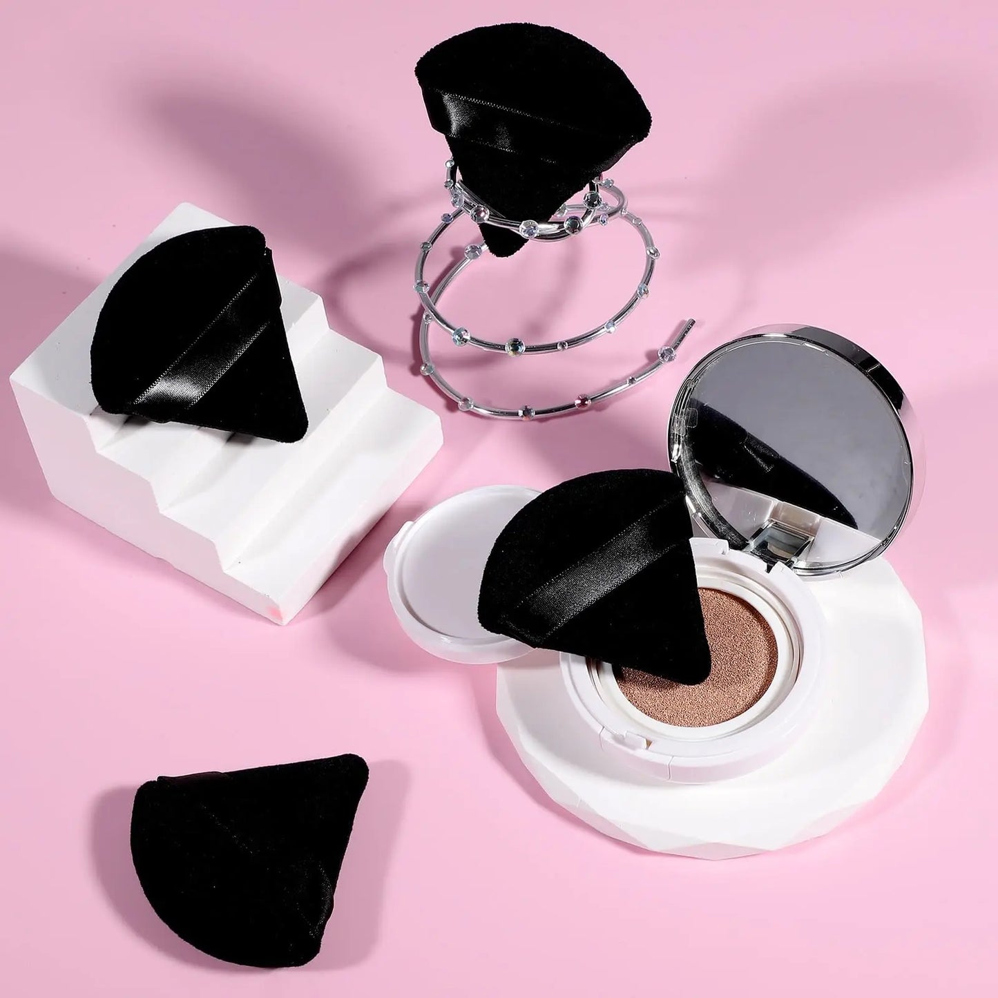50PcsTriangle Powder Puff,Soft Velour Face Makeup Sponge Powder Puffs,Loose Powder Cosmetic Foundation Mineral Powder Wet Dry-Bl